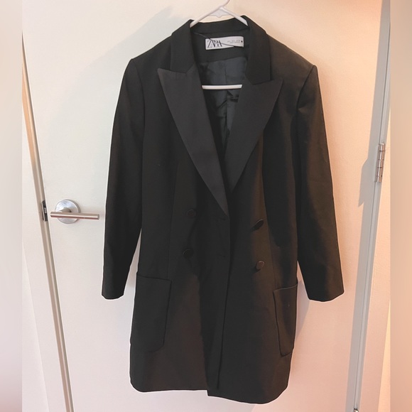 Zara Women’s Black Tuxedo Blazer - Picture 1 of 3